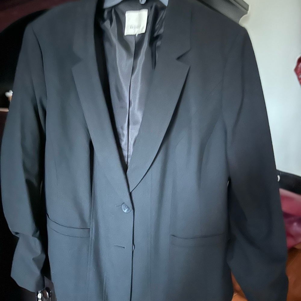 Women’s Black Blazer